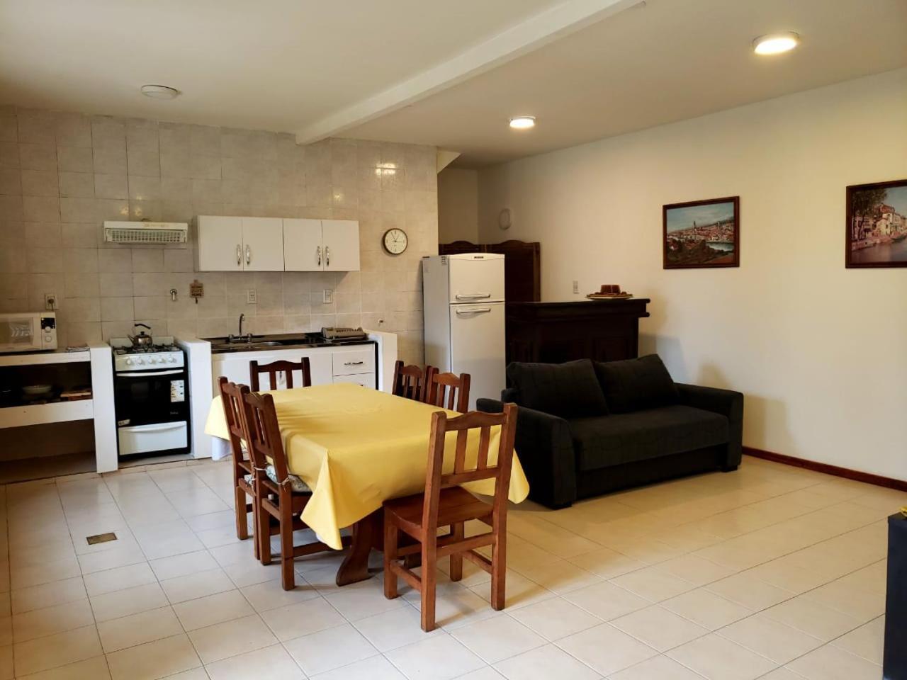 Departamentos Del Bosque Apartment อูซัวยา ภายนอก รูปภาพ